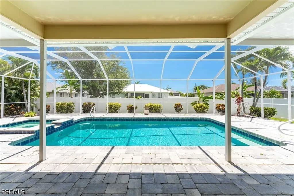 3310 SW 26th Avenue Cape Coral FL 33914