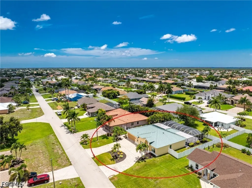 3310 SW 26th Avenue Cape Coral FL 33914
