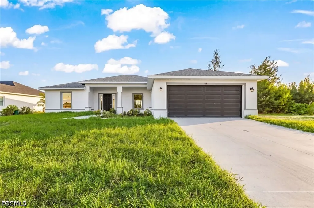 126 NE 9th Street Cape Coral FL 33909