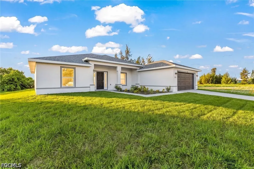 126 NE 9th Street Cape Coral FL 33909