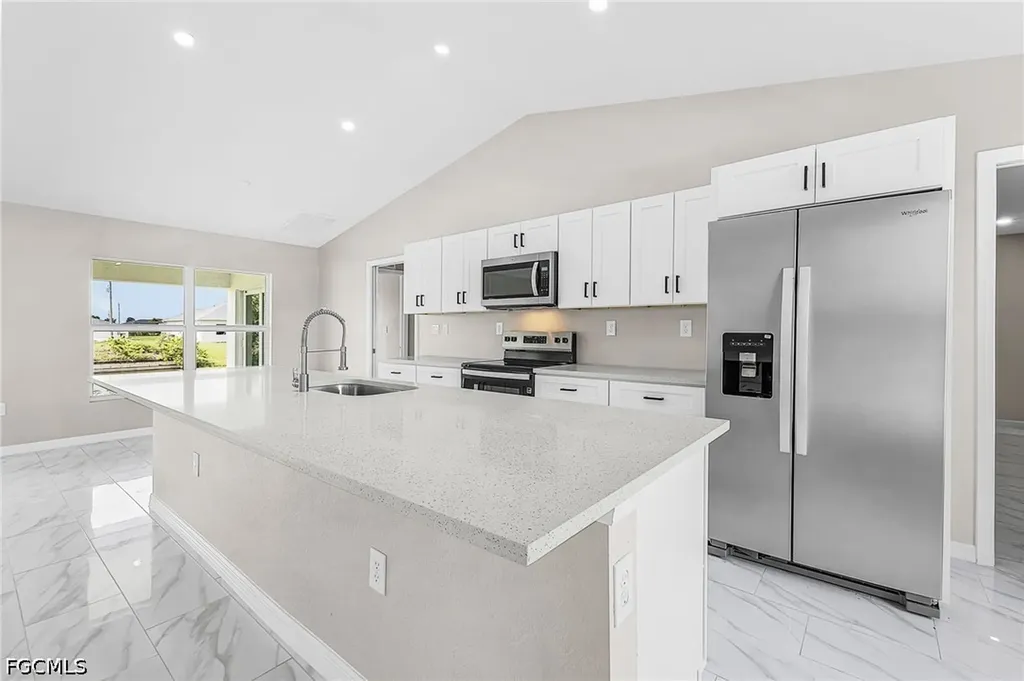 126 NE 9th Street Cape Coral FL 33909