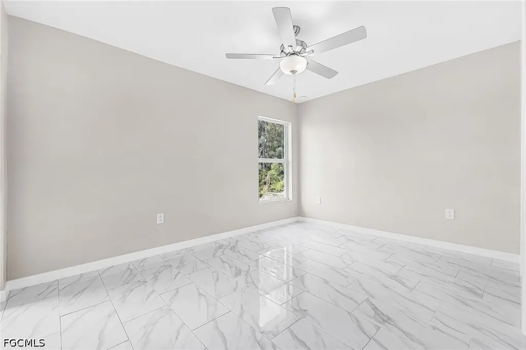 126 NE 9th Street Cape Coral FL 33909