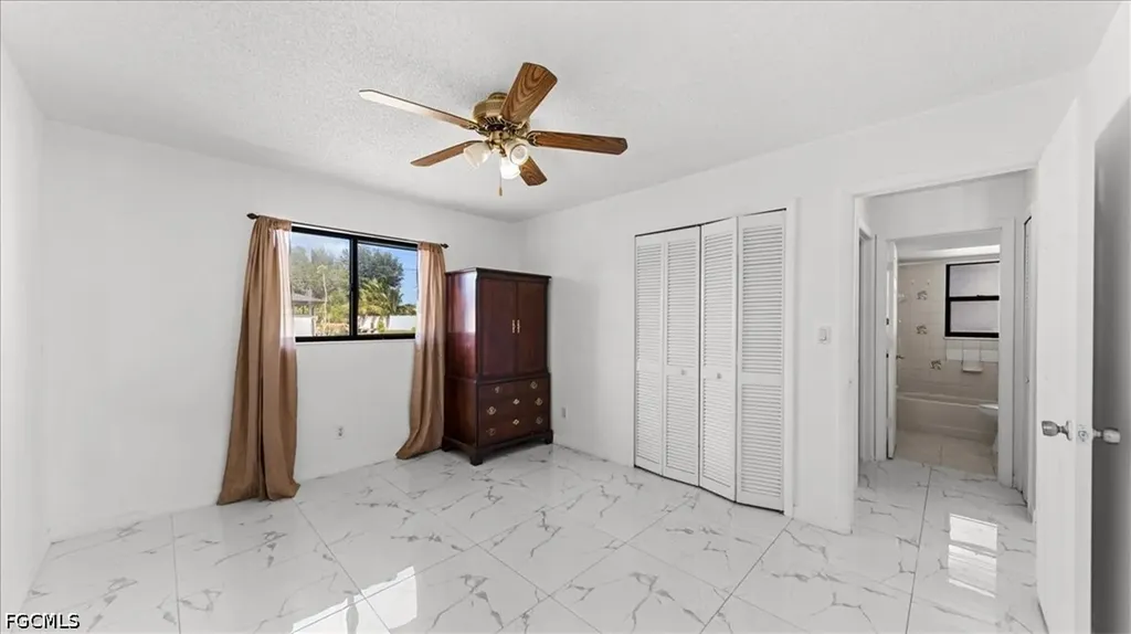 1717 SE 11th Terrace Cape Coral FL 33990