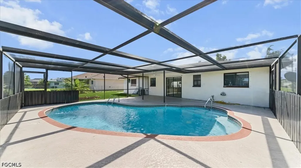 1717 SE 11th Terrace Cape Coral FL 33990