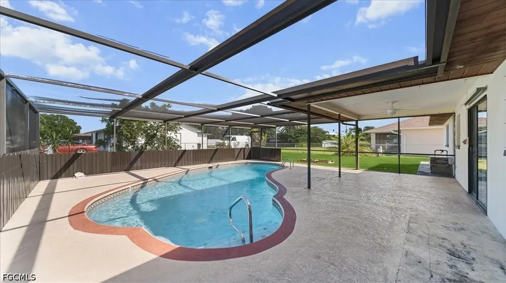 1717 SE 11th Terrace Cape Coral FL 33990