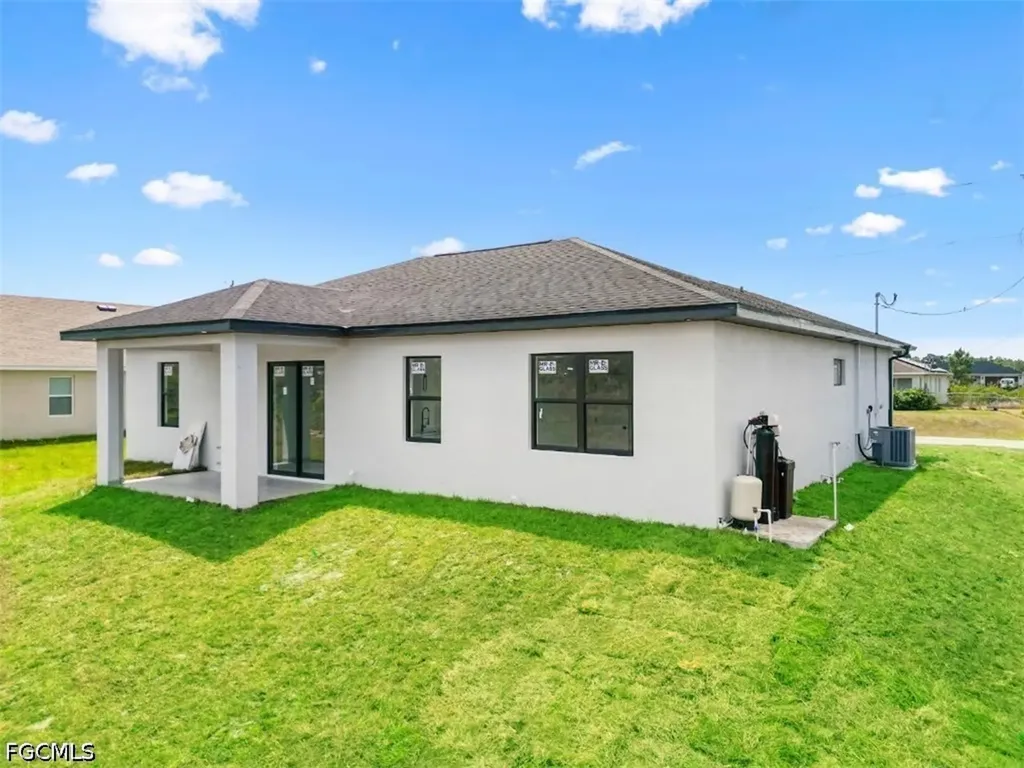 17 W 7th Street Lehigh Acres FL 33972
