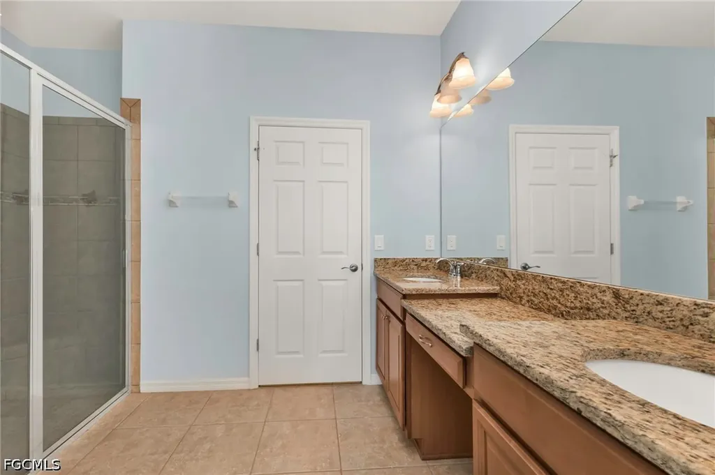 2656 Anguilla Drive Cape Coral FL 33991