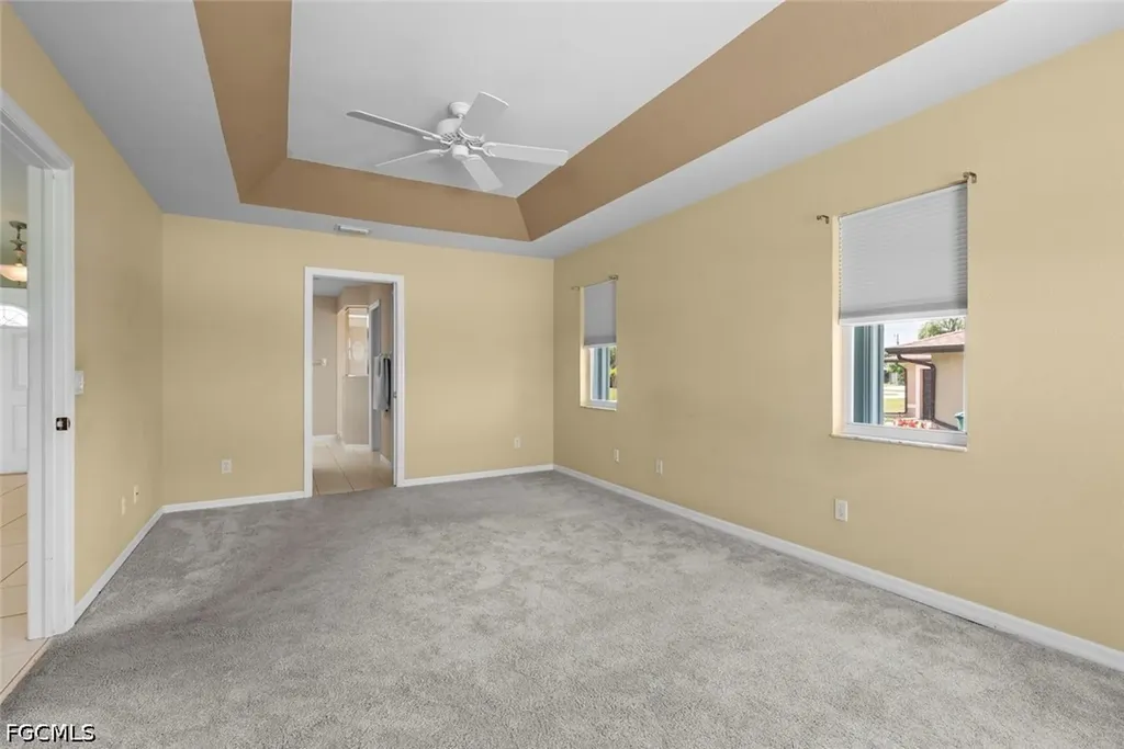 3920 SE 2nd Place Cape Coral FL 33904
