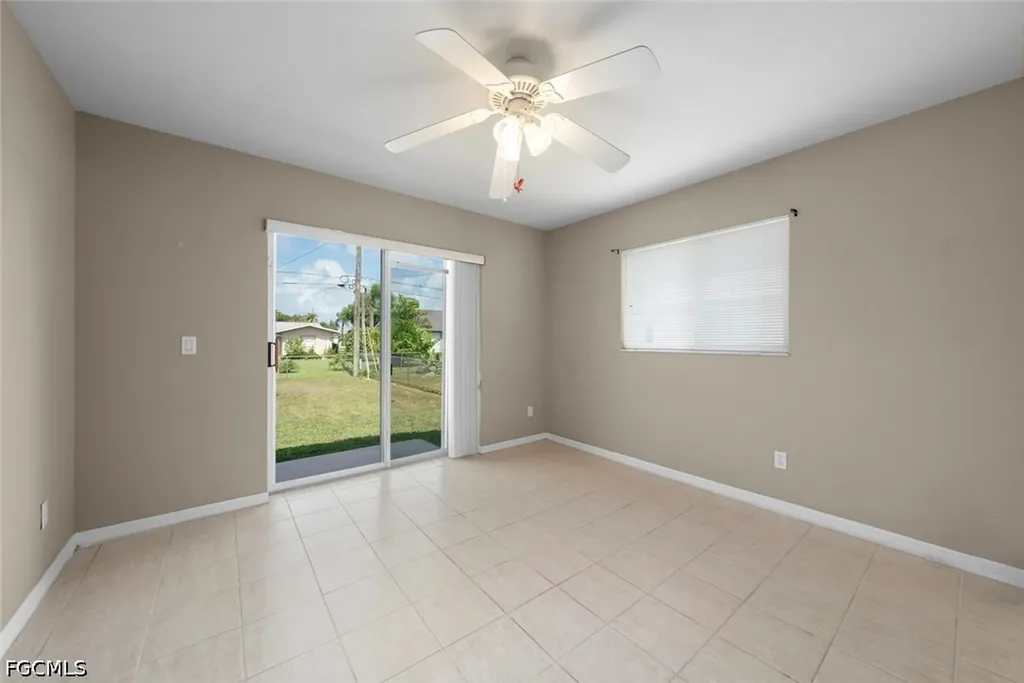 3920 SE 2nd Place Cape Coral FL 33904