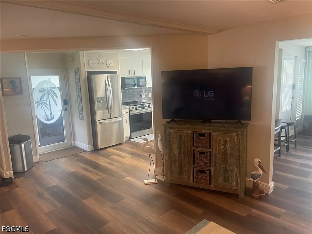 335 Nicklaus Boulevard North Fort Myers FL 33903