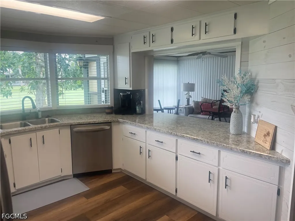 335 Nicklaus Boulevard North Fort Myers FL 33903
