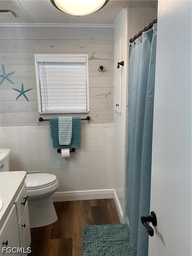 335 Nicklaus Boulevard North Fort Myers FL 33903