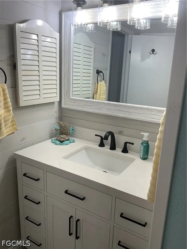 335 Nicklaus Boulevard North Fort Myers FL 33903
