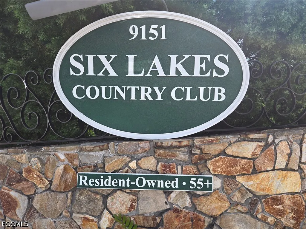 335 Nicklaus Boulevard North Fort Myers FL 33903