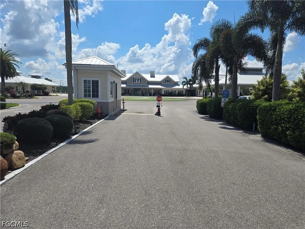 335 Nicklaus Boulevard North Fort Myers FL 33903