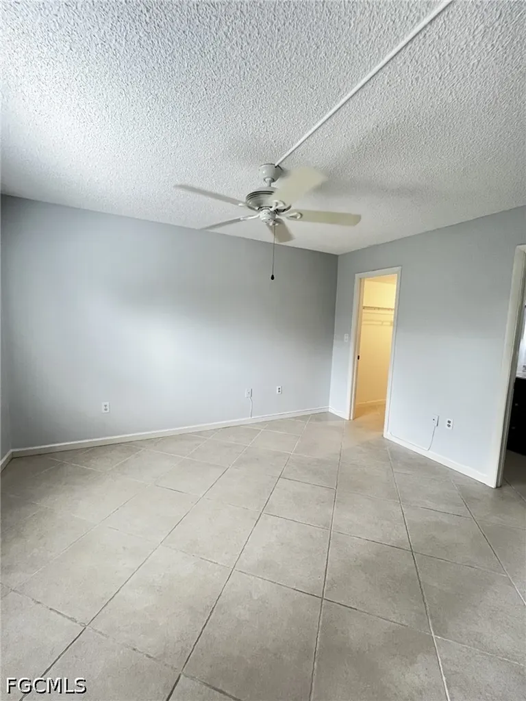 9301 Central Park Drive Fort Myers FL 33919