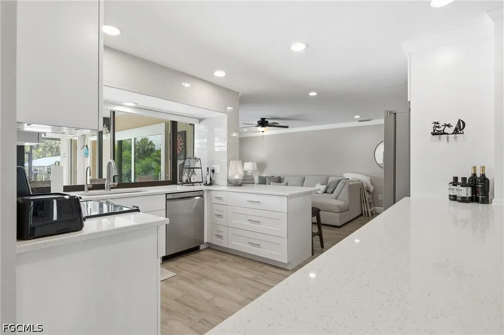 2218 Coral Point Drive Cape Coral FL 33990