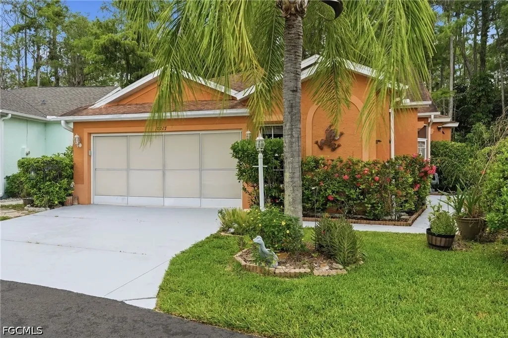 10727 Maui Circle Estero FL 33928