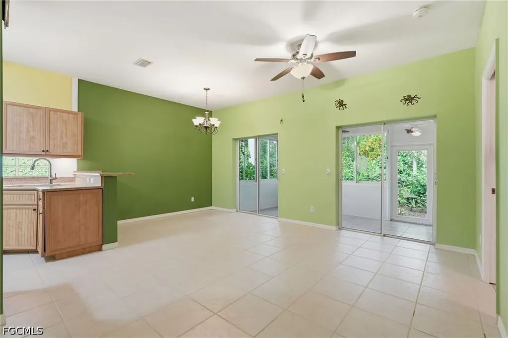 10727 Maui Circle Estero FL 33928