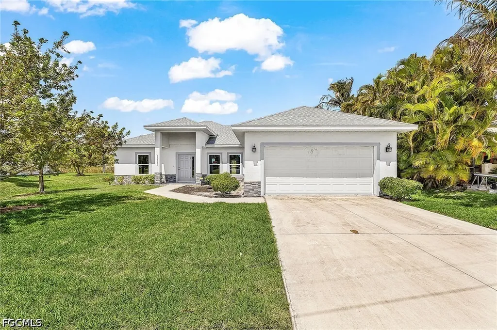 1111 SW 5th Terrace Cape Coral FL 33991