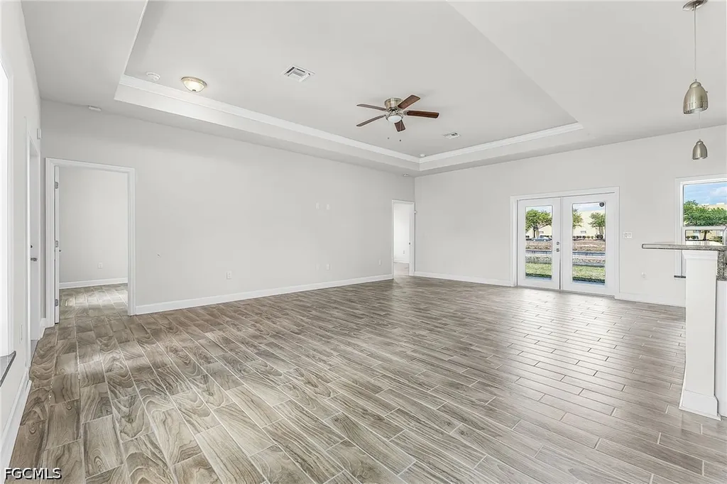 1111 SW 5th Terrace Cape Coral FL 33991