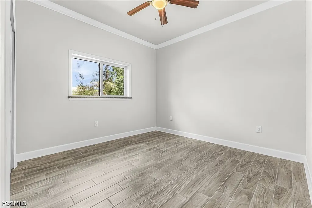 1111 SW 5th Terrace Cape Coral FL 33991