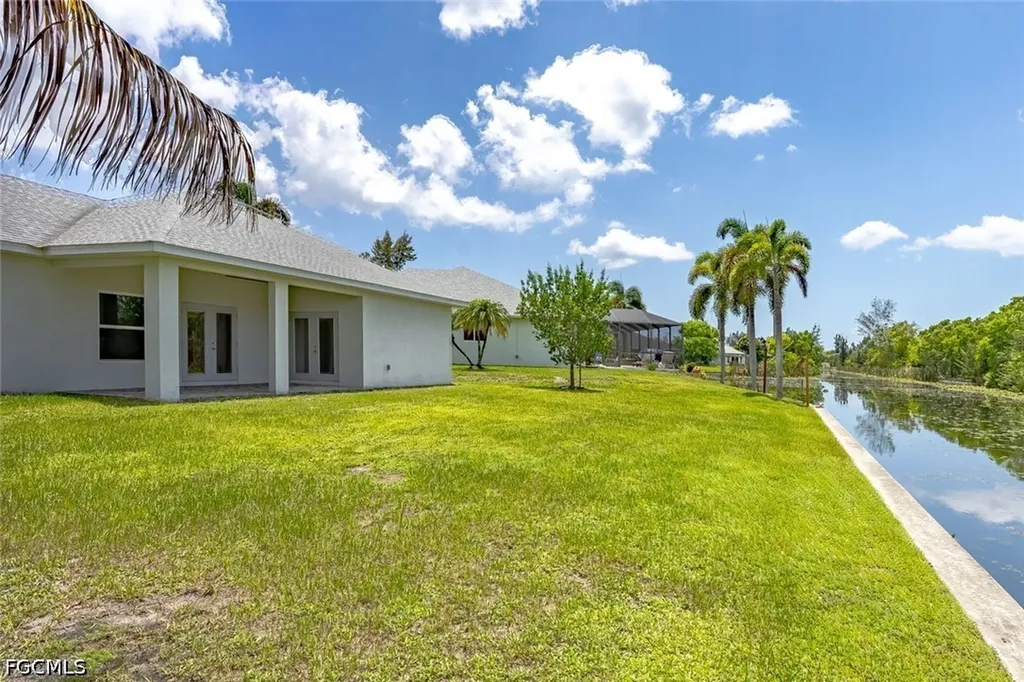 1111 SW 5th Terrace Cape Coral FL 33991