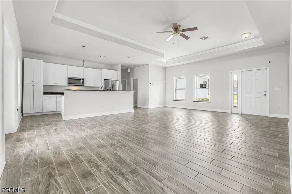 1111 SW 5th Terrace Cape Coral FL 33991