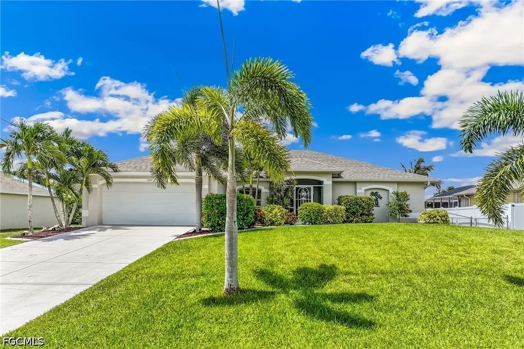 1905 SW 25th Terrace Cape Coral FL 33914