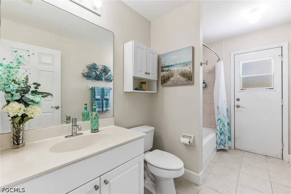 1905 SW 25th Terrace Cape Coral FL 33914