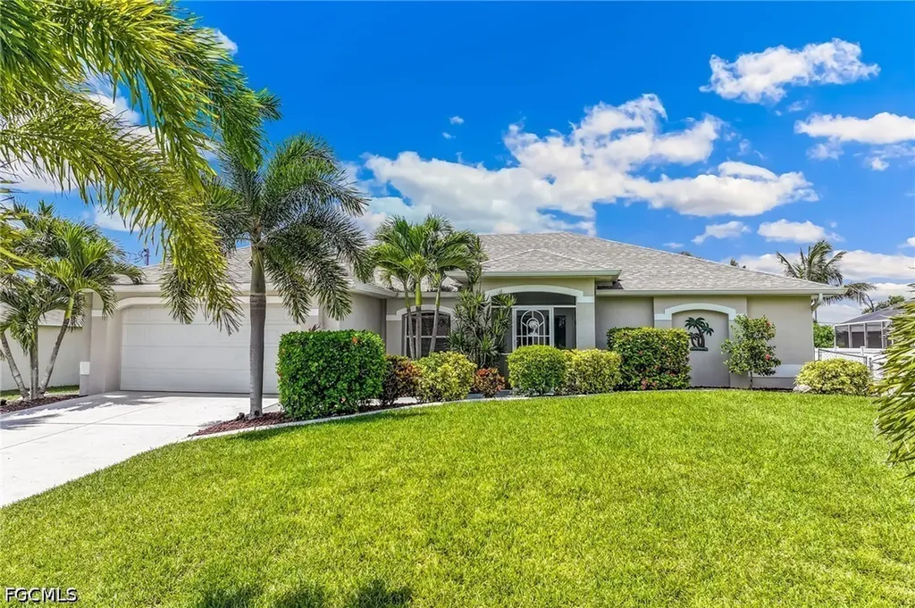 1905 SW 25th Terrace Cape Coral FL 33914