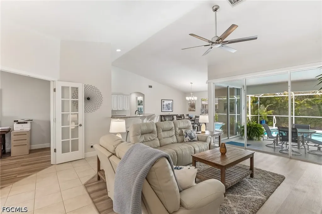 1905 SW 25th Terrace Cape Coral FL 33914