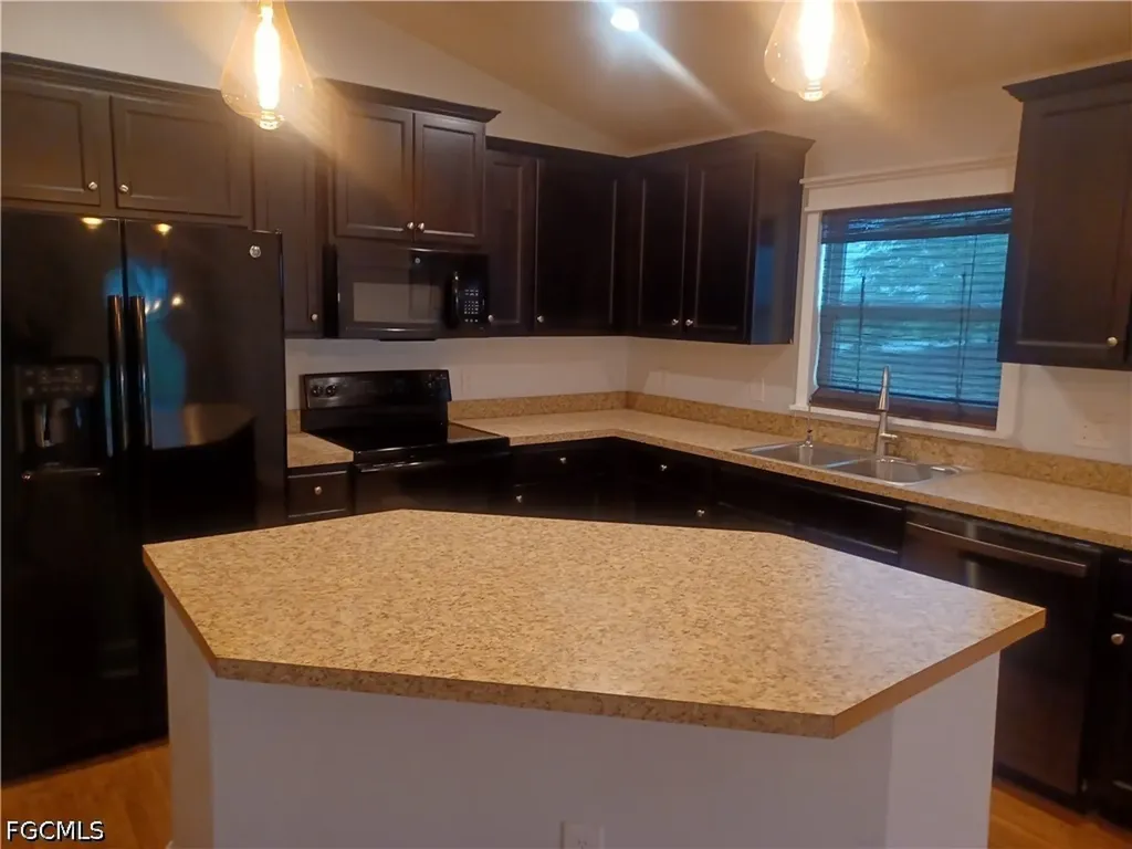 204 NW 5th Terrace Cape Coral FL 33993