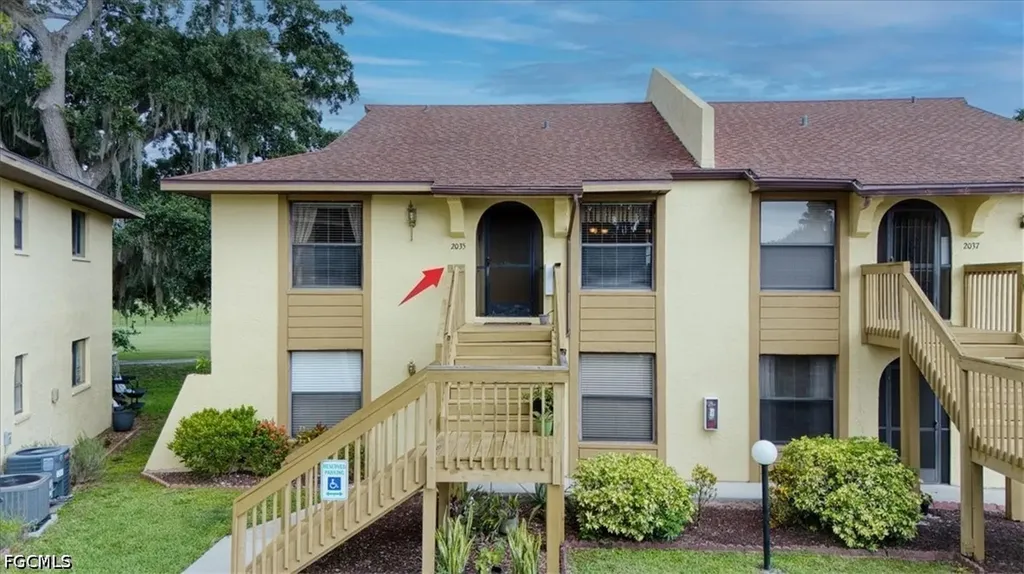 2035 Golfside Village Drive Lehigh Acres FL 33936