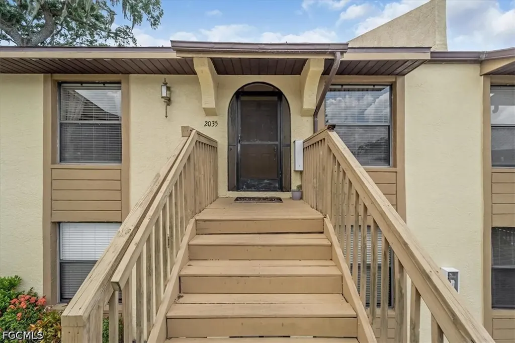 2035 Golfside Village Drive Lehigh Acres FL 33936