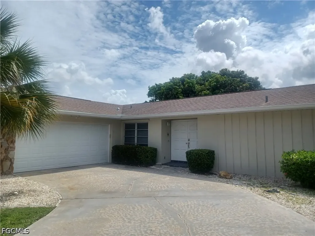 3727 Palm Tree Boulevard Cape Coral FL 33904