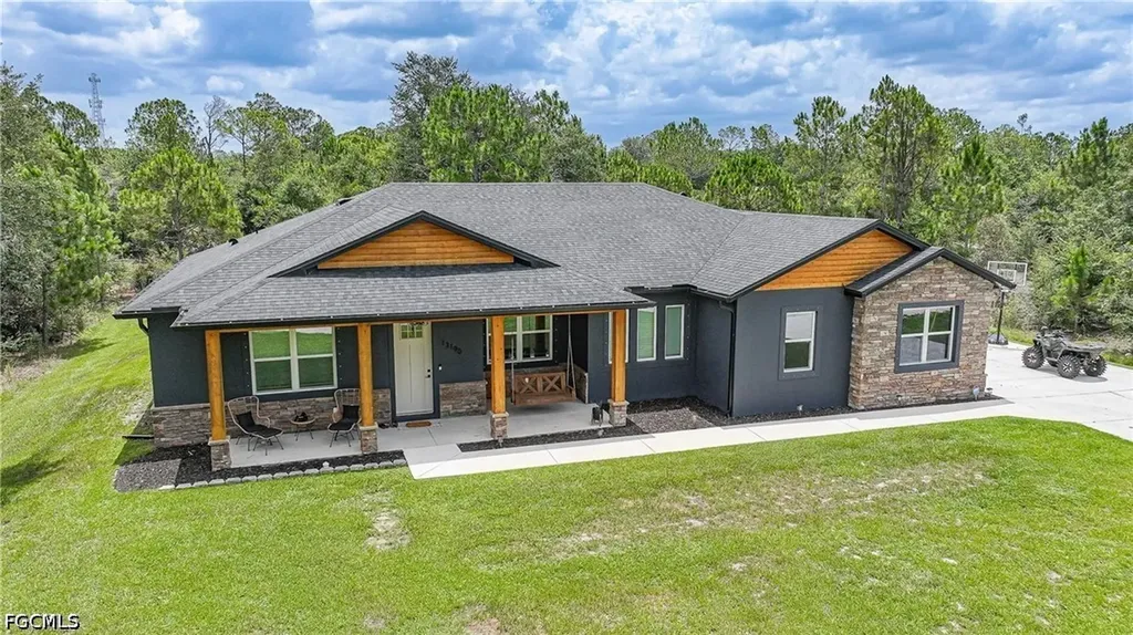 13190 Banyan Drive Punta Gorda FL 33955