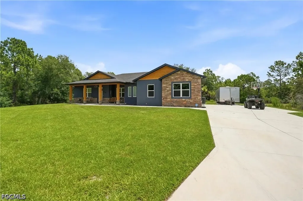 13190 Banyan Drive Punta Gorda FL 33955