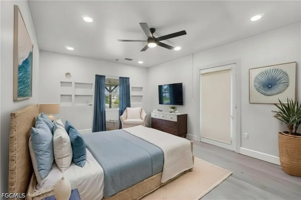 3728 Gasparilla Street St. James City FL 33956