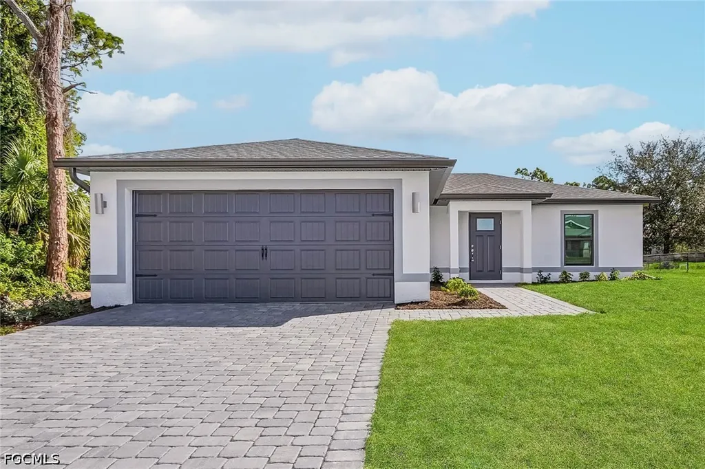 442 Burrstone Drive Lehigh Acres FL 33974
