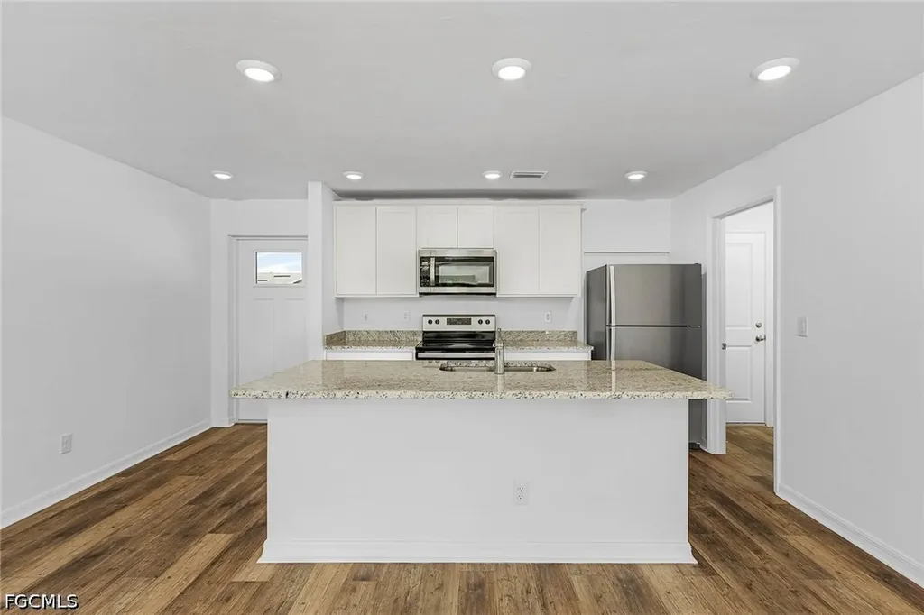 442 Burrstone Drive Lehigh Acres FL 33974