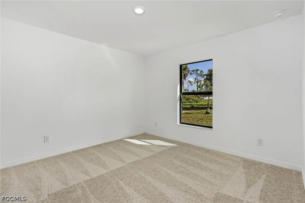442 Burrstone Drive Lehigh Acres FL 33974