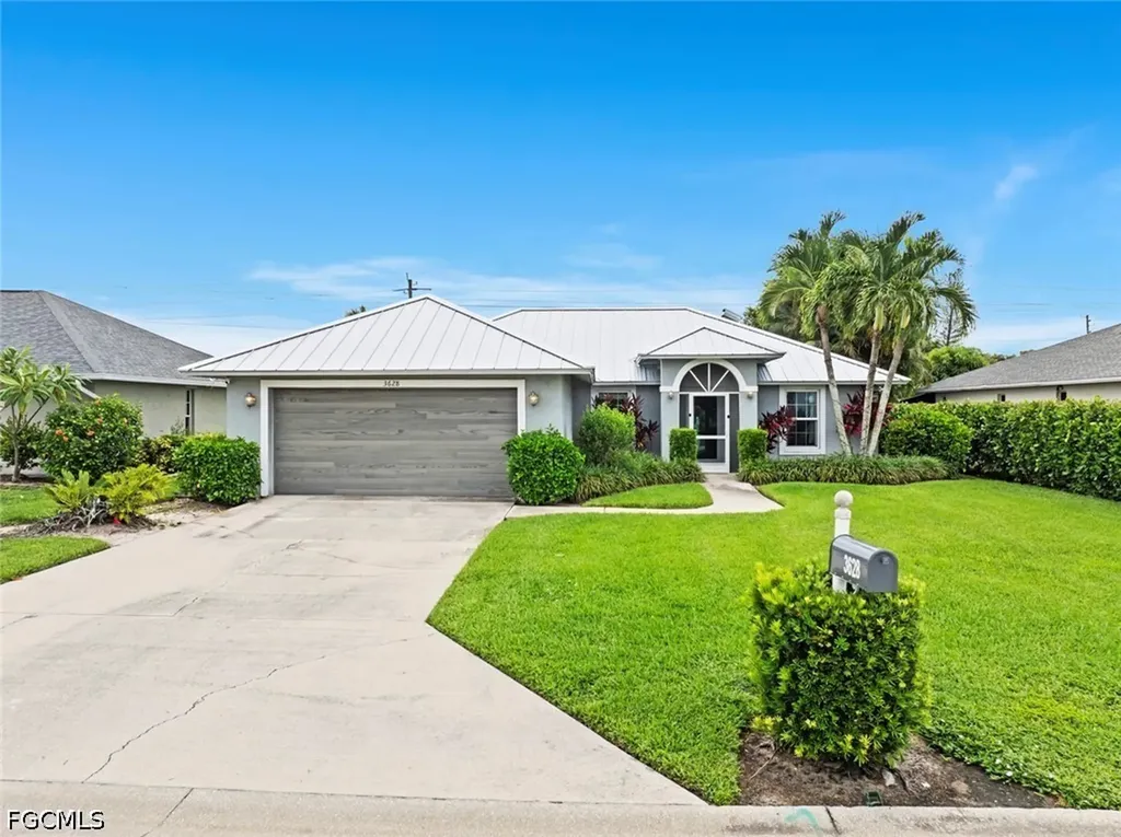3628 Kent Drive Naples FL 34112