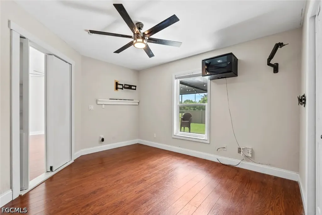 3628 Kent Drive Naples FL 34112