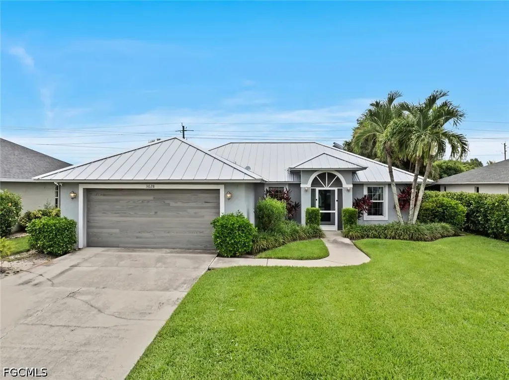 3628 Kent Drive Naples FL 34112