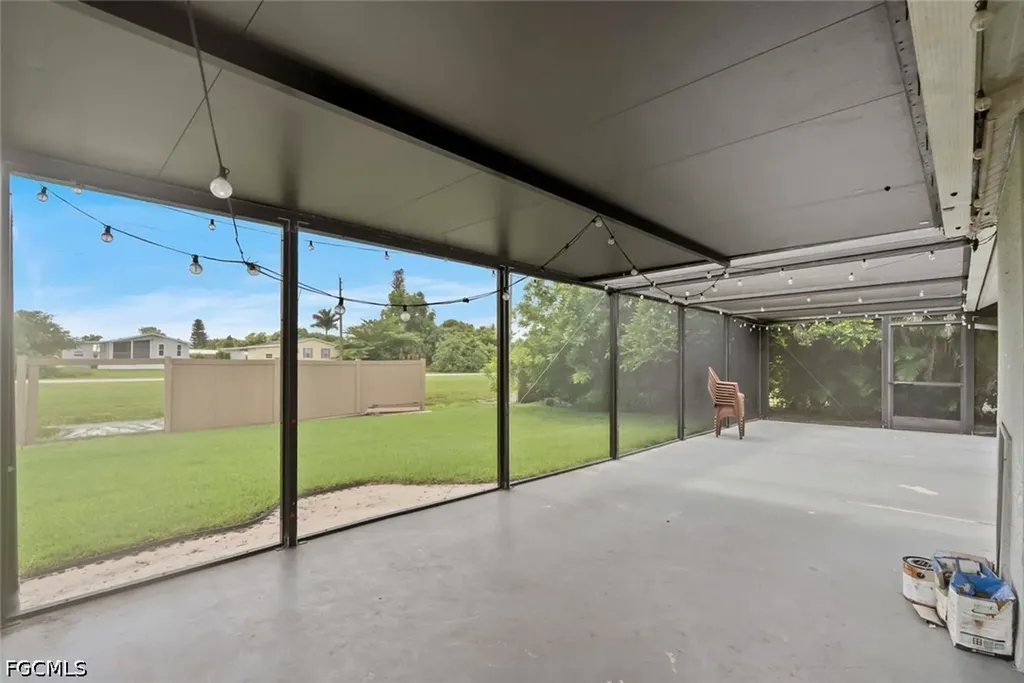 3628 Kent Drive Naples FL 34112