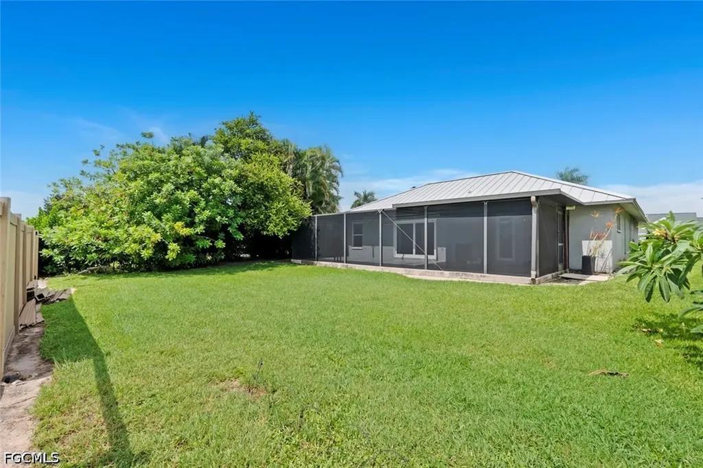 3628 Kent Drive Naples FL 34112
