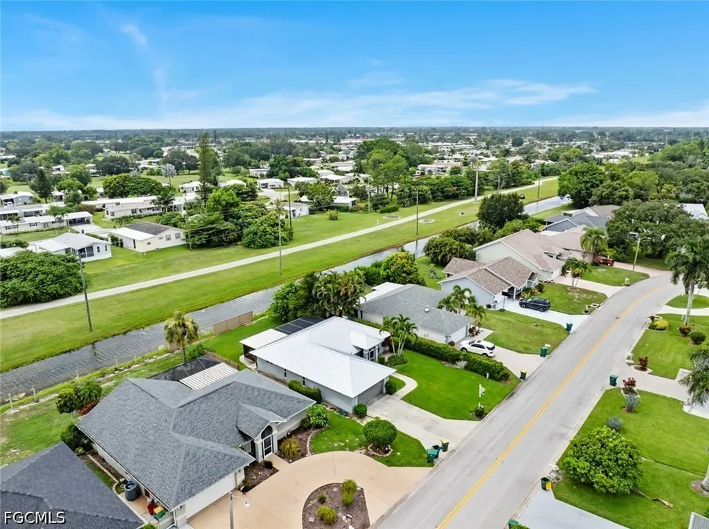 3628 Kent Drive Naples FL 34112