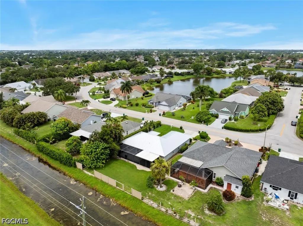 3628 Kent Drive Naples FL 34112