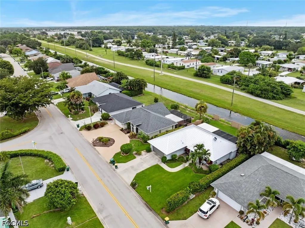 3628 Kent Drive Naples FL 34112